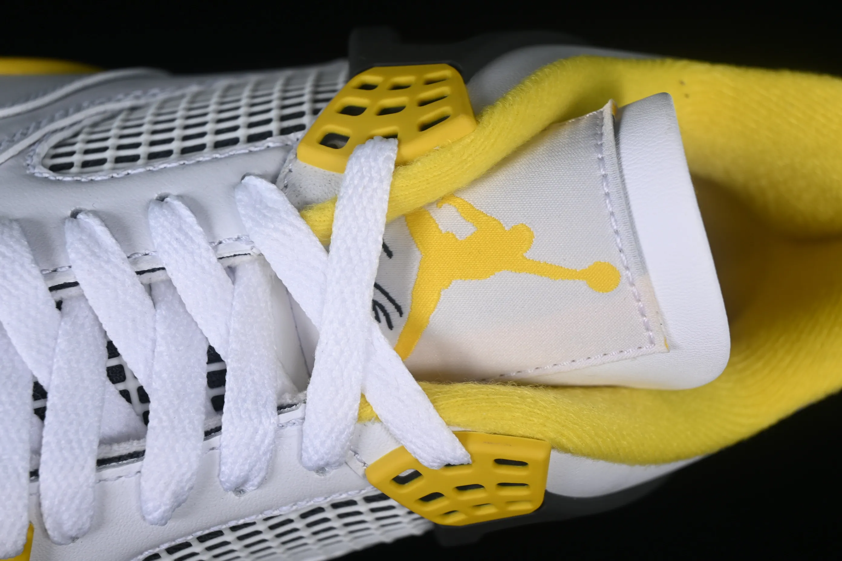 All categories Air Jordan Jordan series basketball shoes Air Jordan 4 Air Jordan 4 Retro "Vivid Sulfur" AJ4 Joe 4 White Thunder AQ9129-101